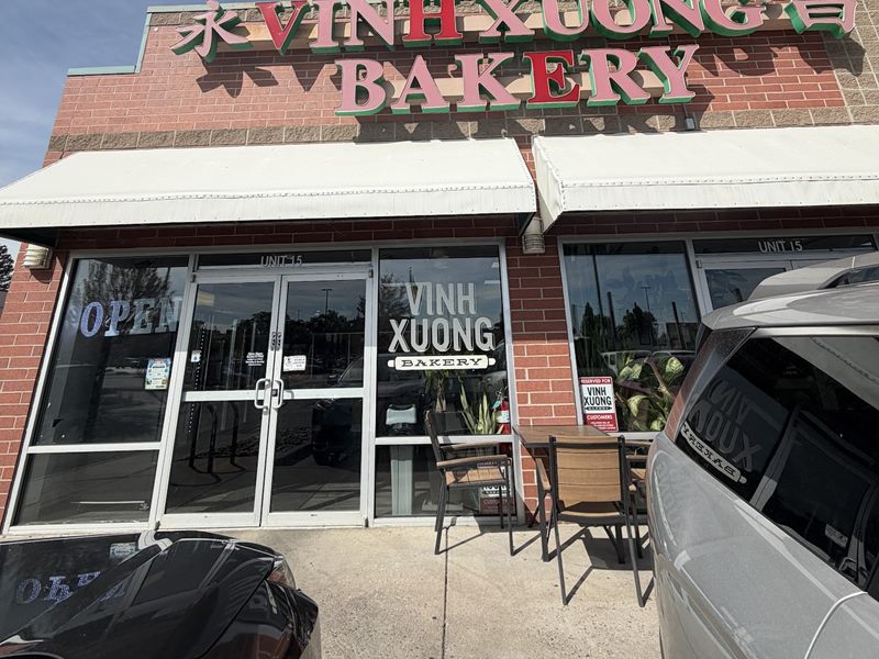 Vinh Xuong Bakery exterior