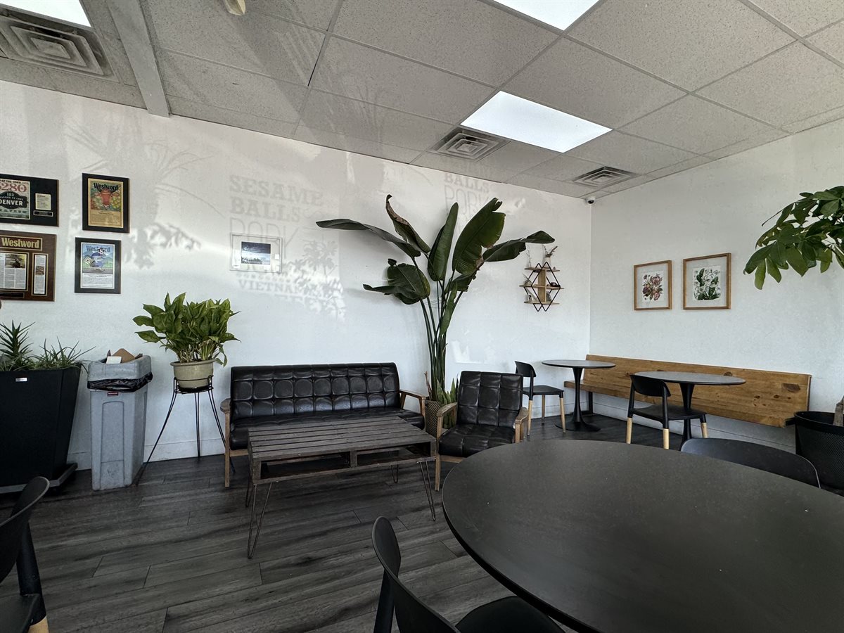 Vinh Xuong Bakery